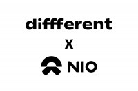 Logos von diffferent, der Strategieberatung für Neues Wachstum und dem Autobauer Nio auf weißem Hintergrund